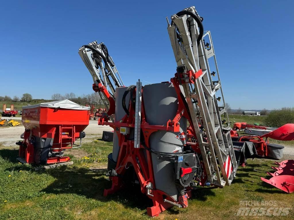 Kuhn DELTIS 2 Trailed sprayers