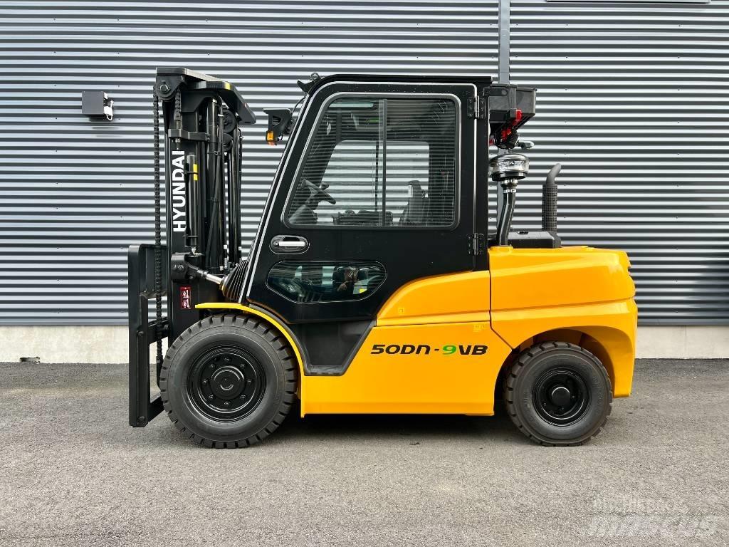 Hyundai 50DN-9VB Diesel trucks
