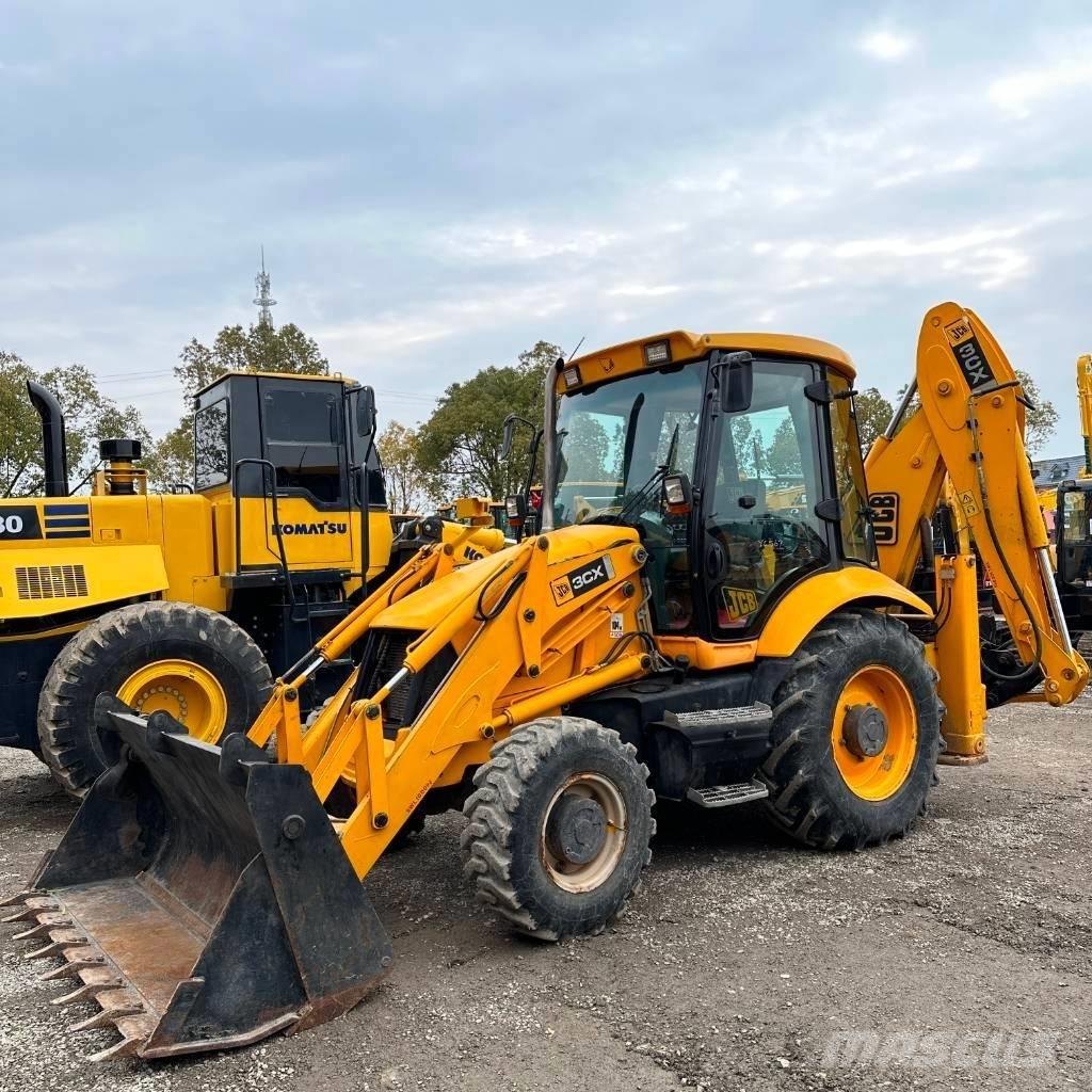 JCB 3 CX Backhoe