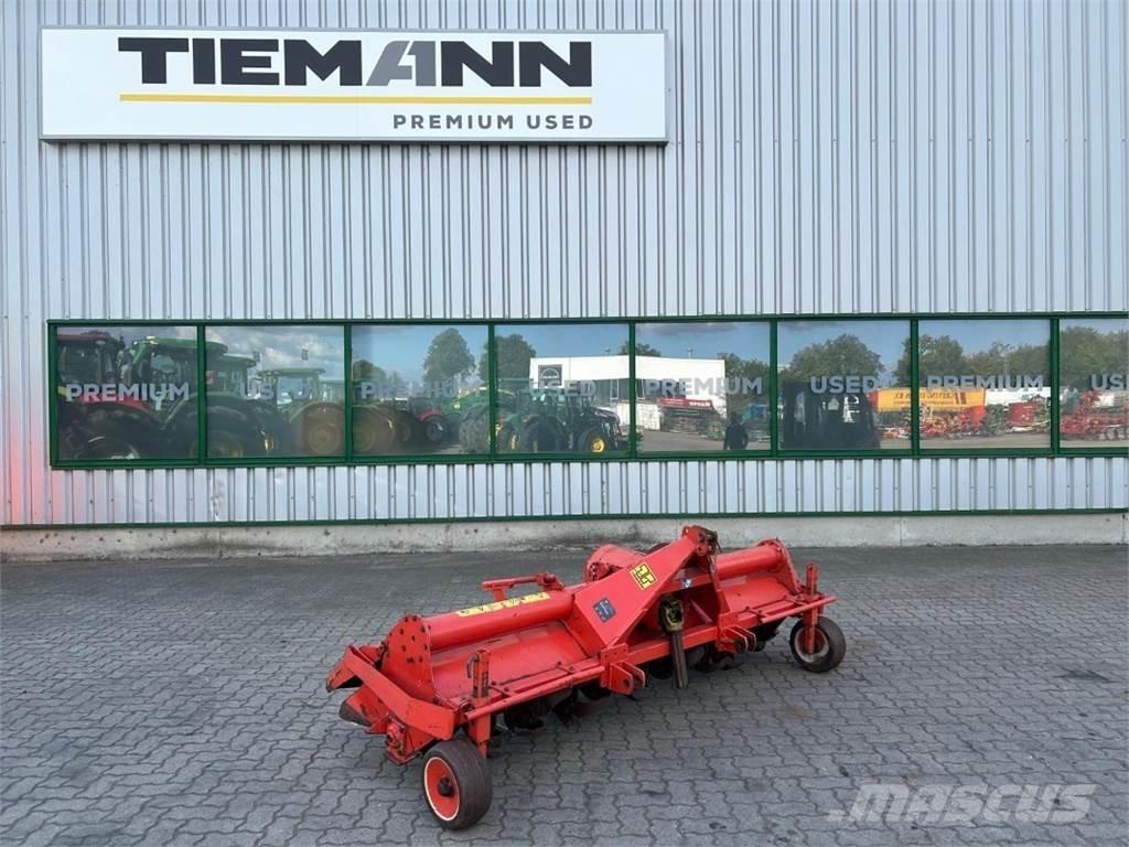 Kuhn EL 100N-255 Soil preparation