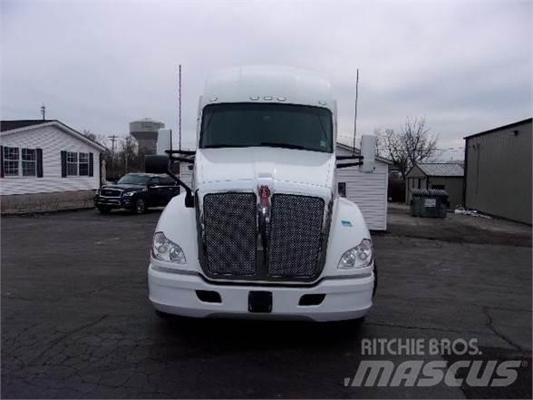 Kenworth T680 Prime Movers