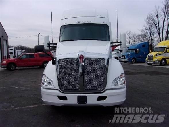 Kenworth T680 Prime Movers