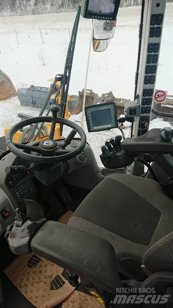 Volvo L120H, UTHYRES Wheel loaders