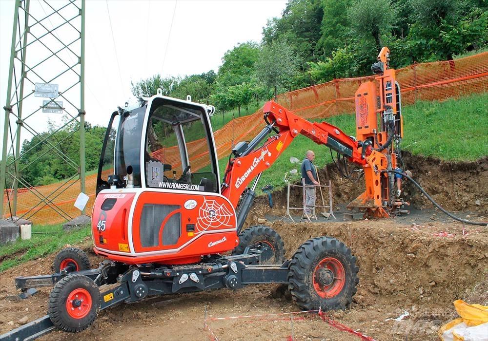 Euromach R45 Amphibious Excavators