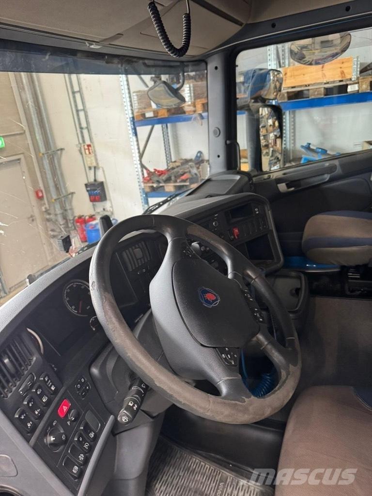 Scania R 490 LA 6x2 Prime Movers