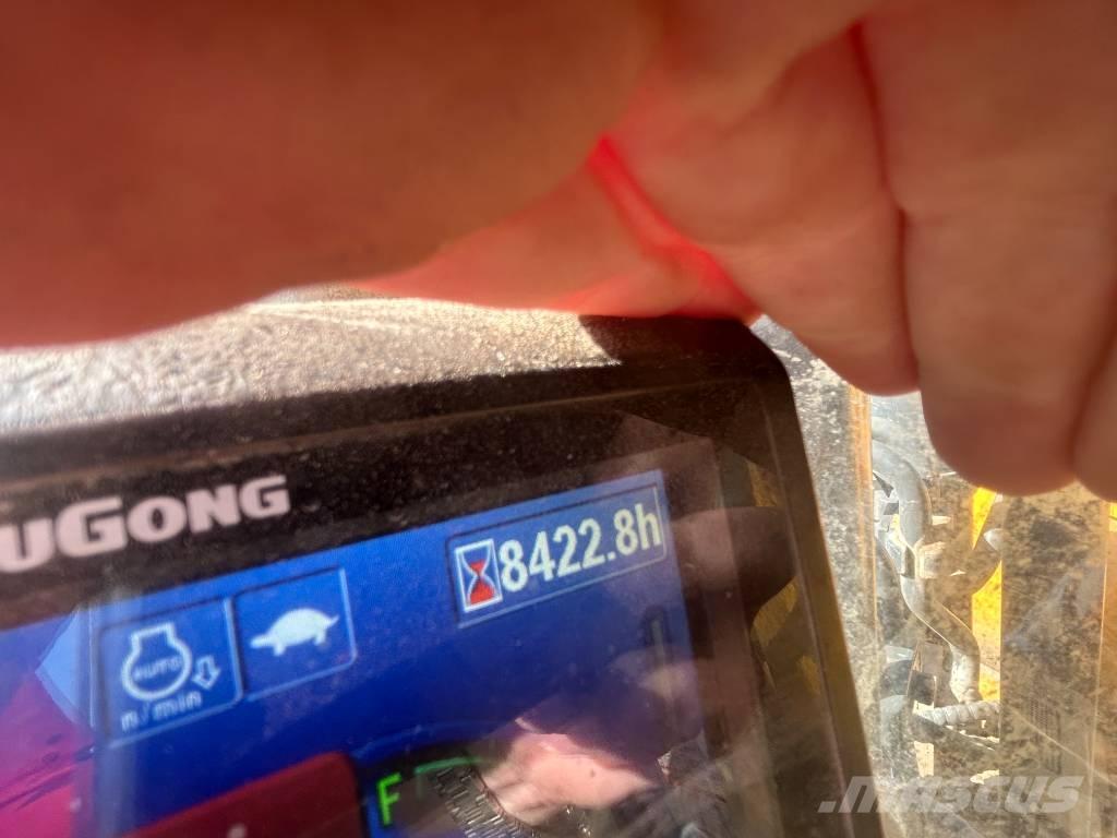 LiuGong 922E Crawler excavators