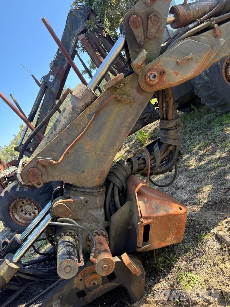 Timberjack 1270 Booms and arms