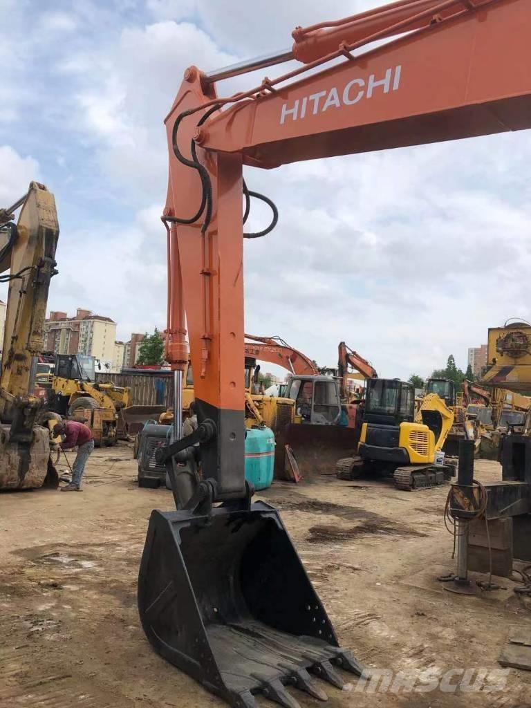 Hitachi EX 200-5 Crawler excavators