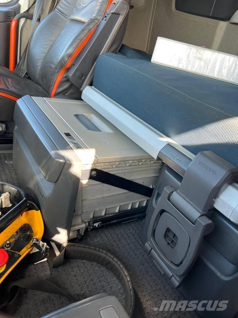 Volvo FM 540 Truck mounted cranes