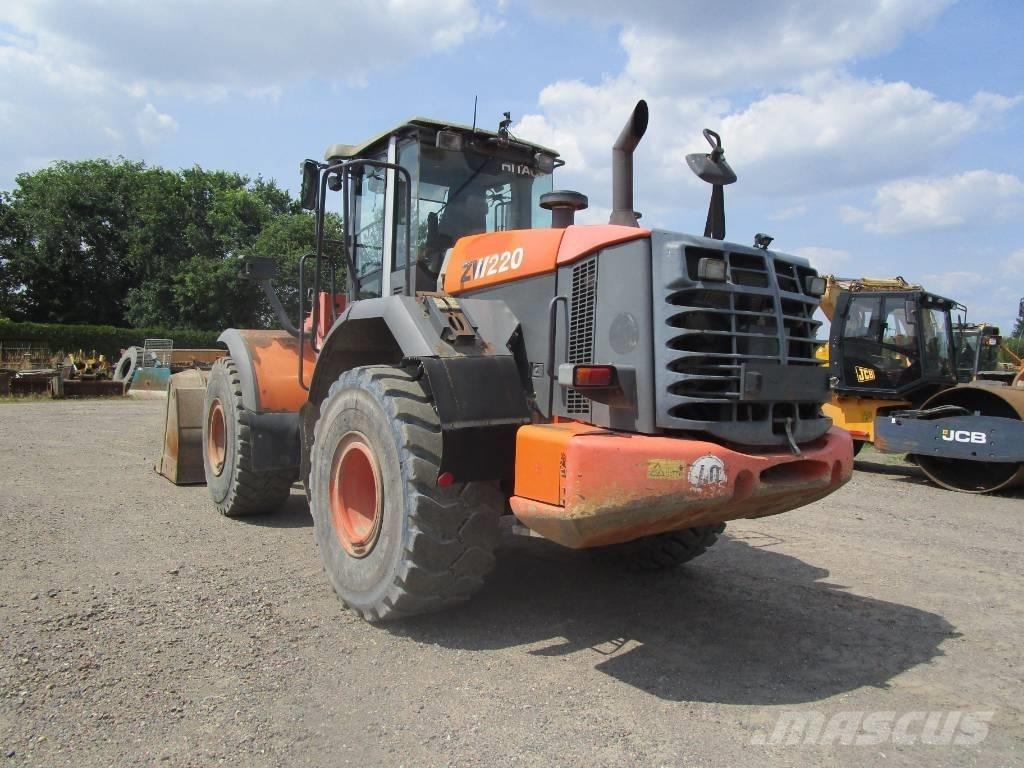 Hitachi ZW 220  Waage Wheel loaders
