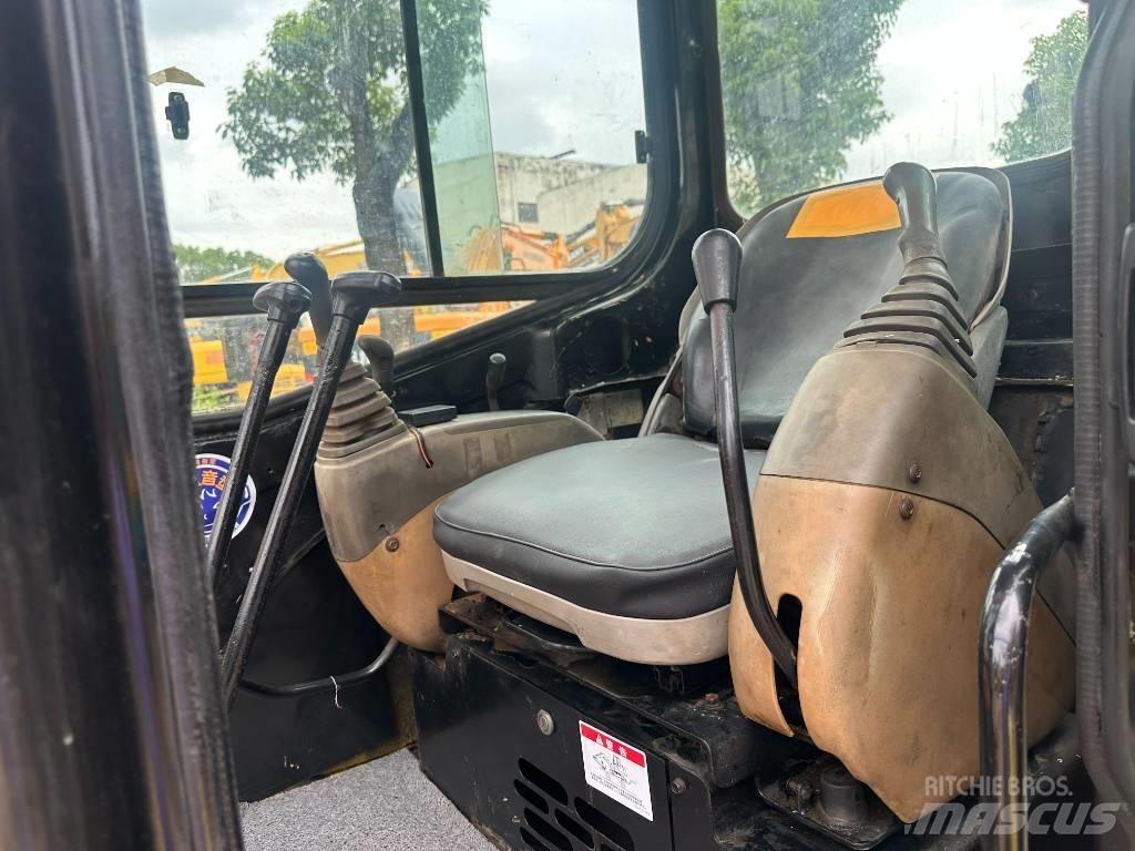 CAT 303 Mini excavators < 7t (Mini diggers)