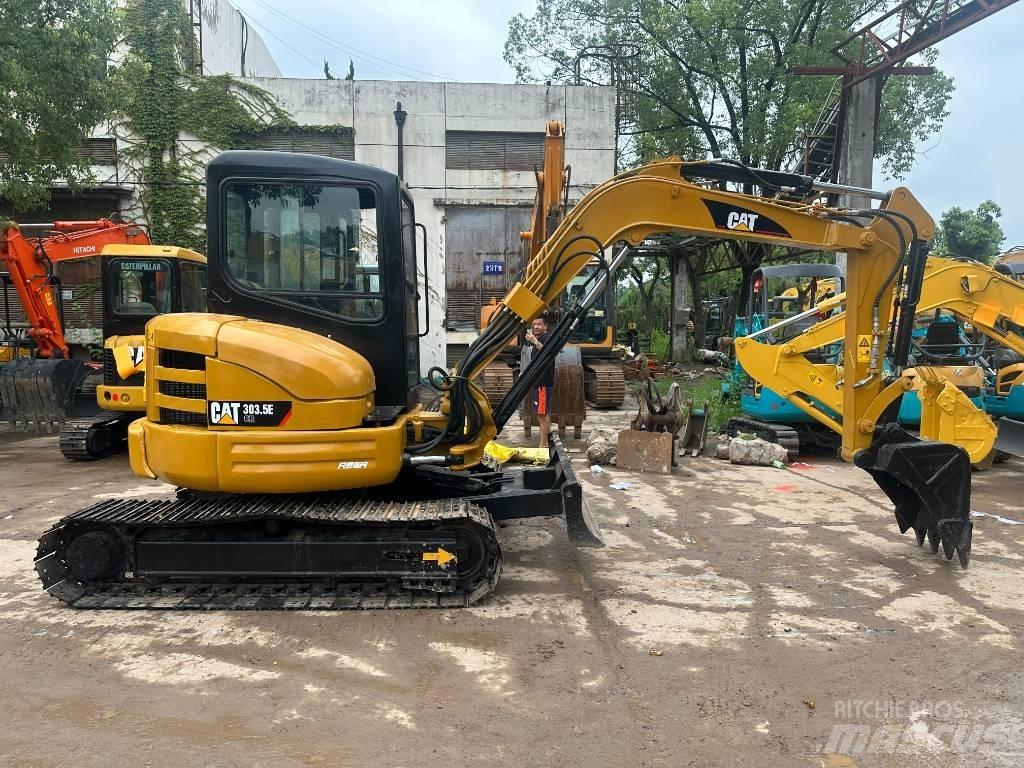 CAT 303 Mini excavators < 7t (Mini diggers)