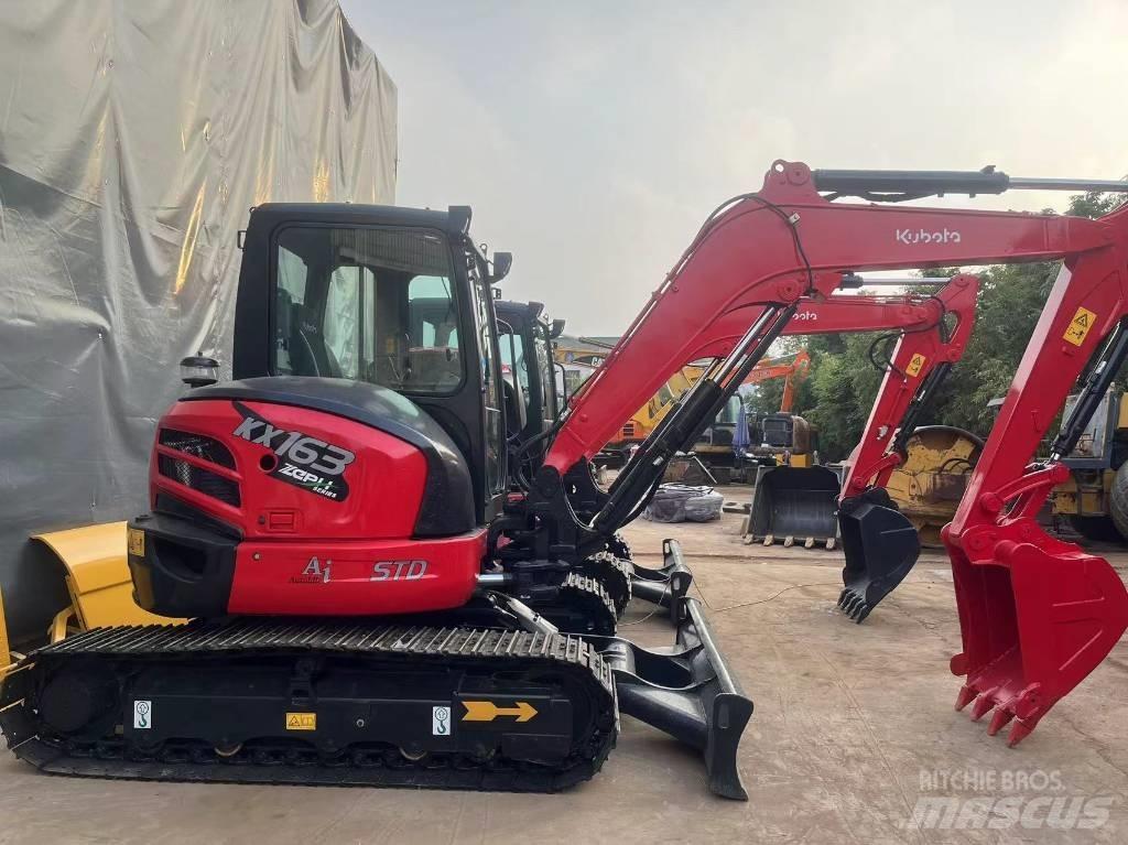Kubota KX 163 Crawler excavators