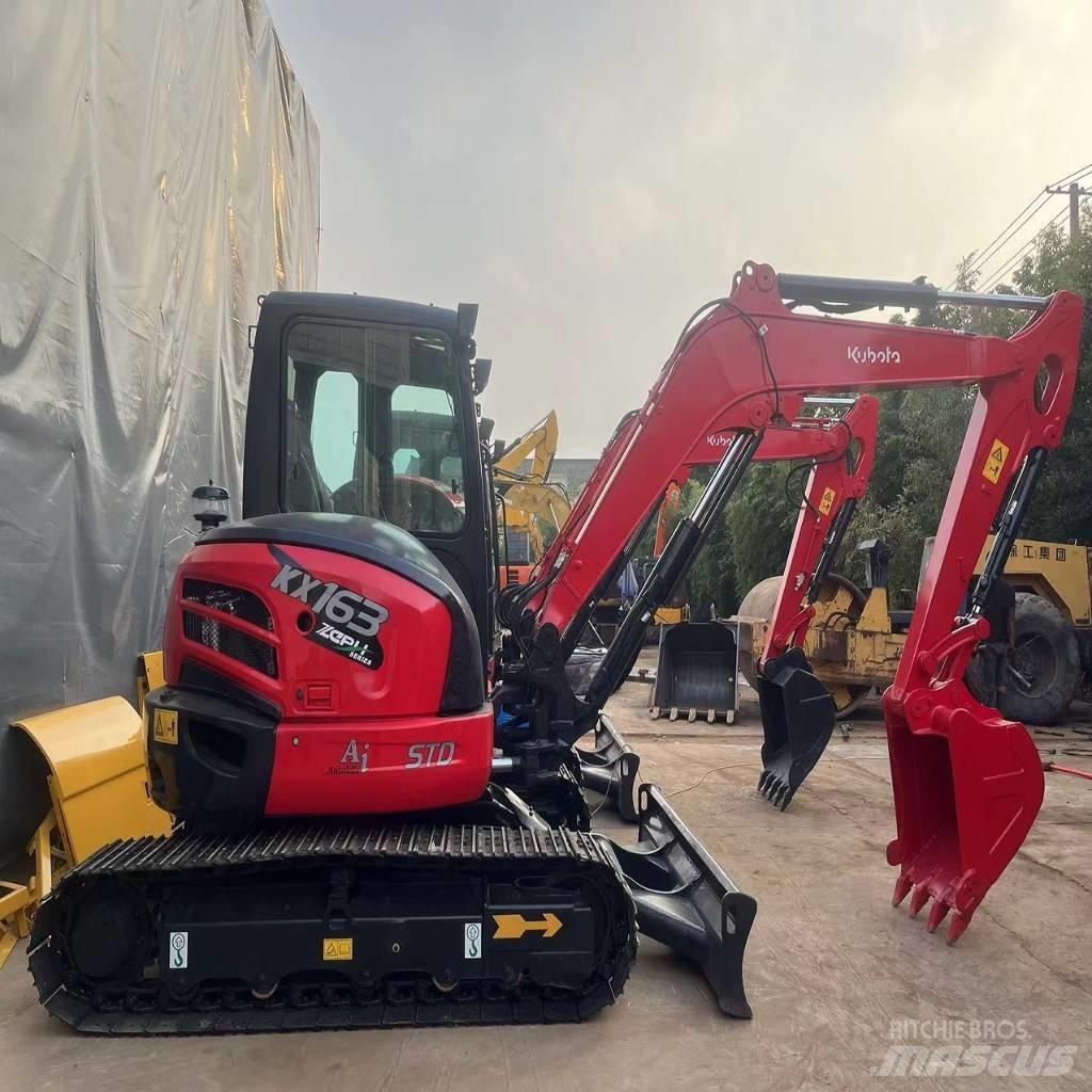 Kubota KX 163 Crawler excavators
