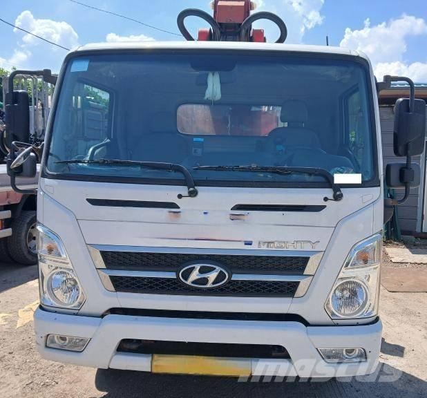 Hansin HS2750 Truck mounted platforms