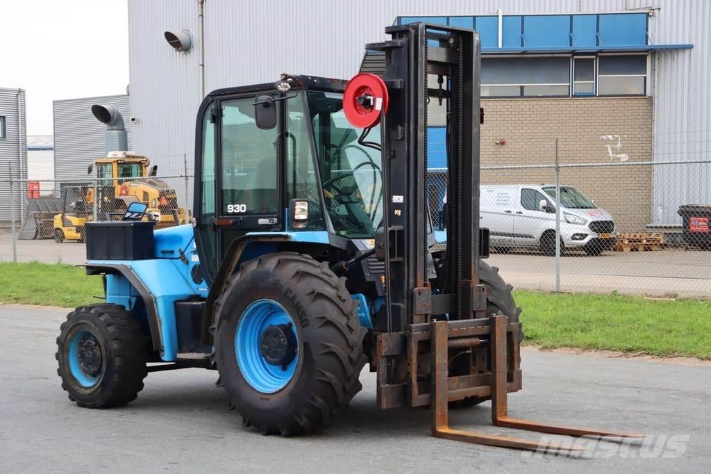 JCB 930-4 Diesel trucks