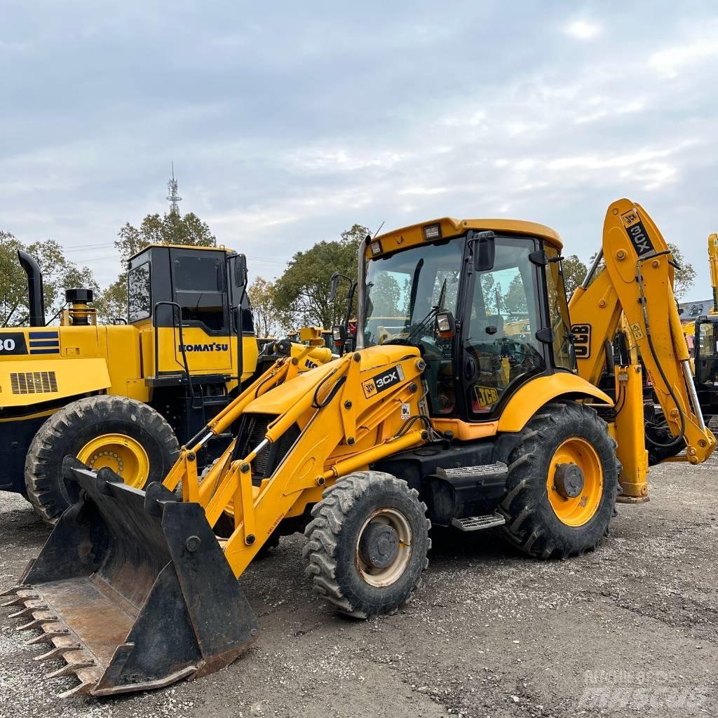 JCB 3 CX Backhoe