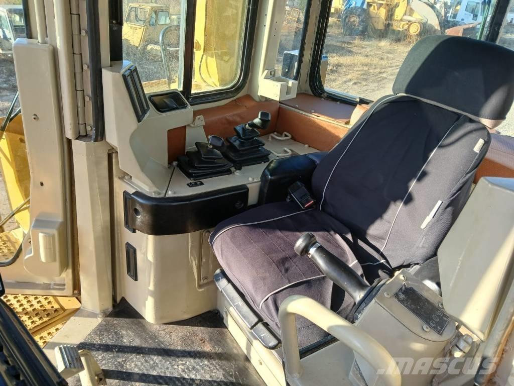 CAT D 9 R II Crawler dozers