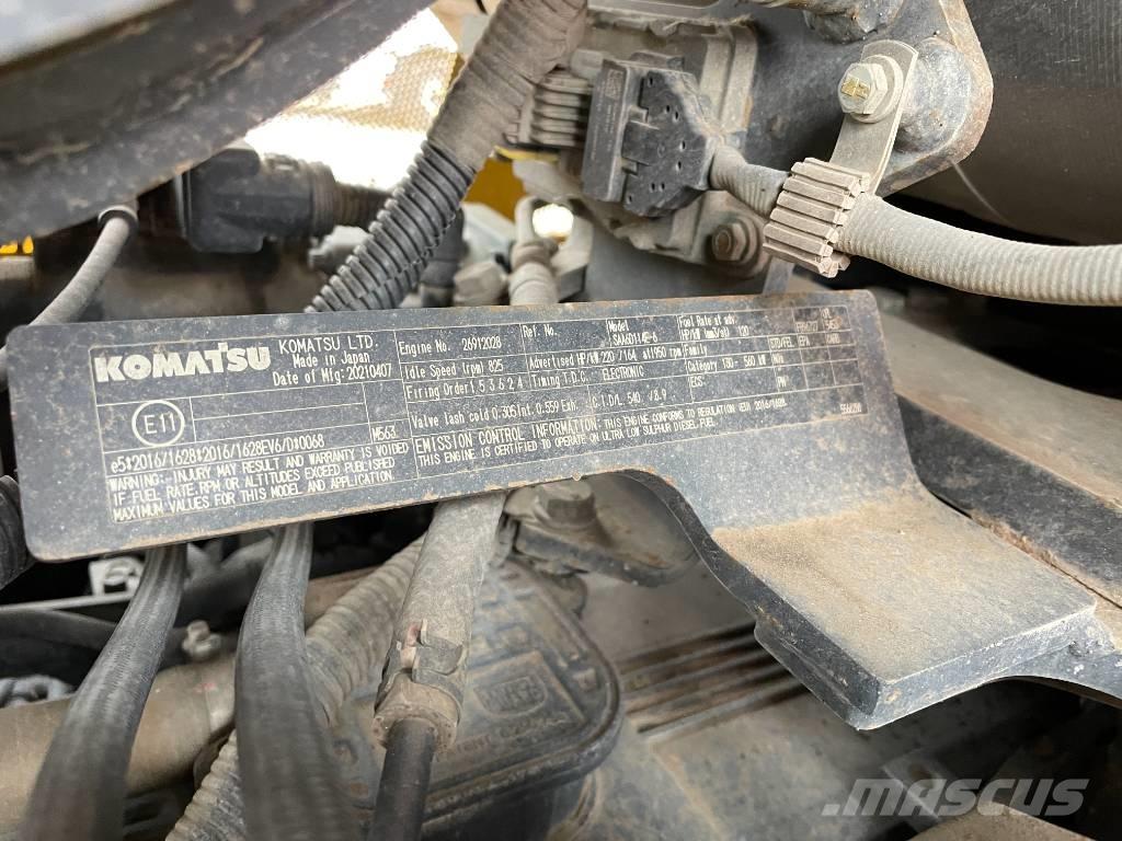 Komatsu D 65 PX-18E0 Crawler dozers