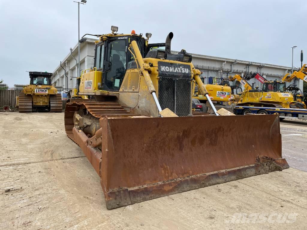 Komatsu D 65 PX-18E0 Crawler dozers