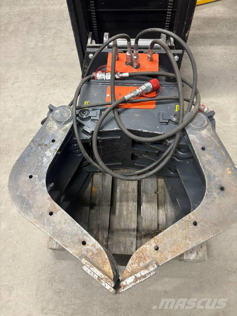 Cangini Benne 450 PF Grapples