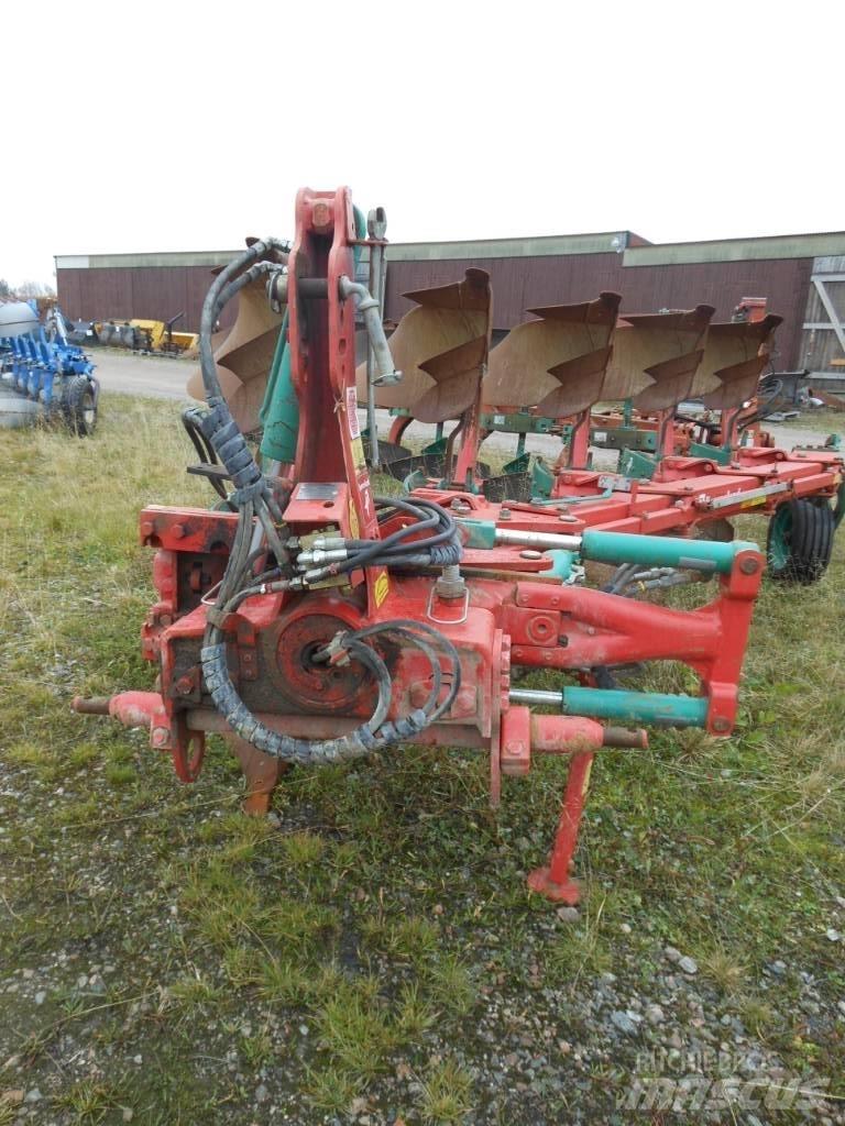 Kverneland ES85 Reversible ploughs