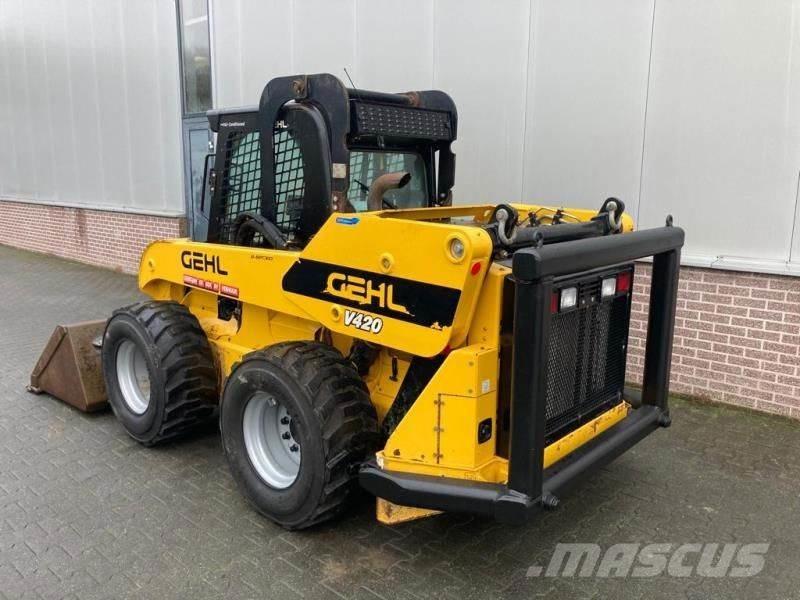 Gehl V420 Skid steer loaders
