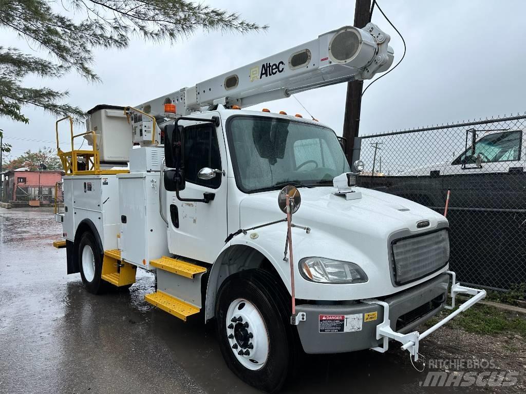 Freightliner M2 Truck mounted platforms