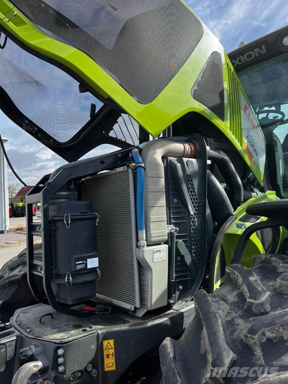 CLAAS Axion 940 Tractors