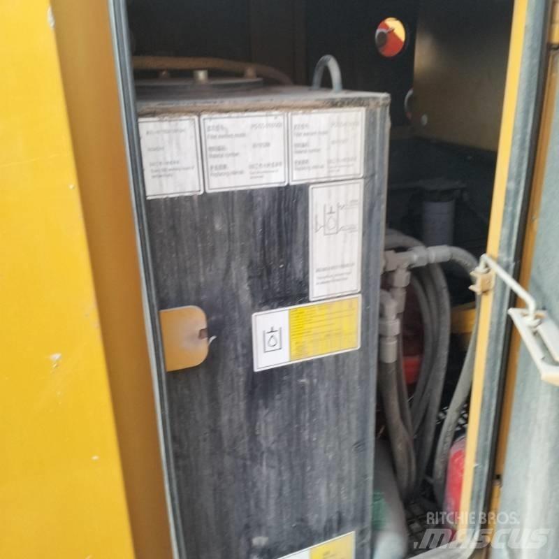 Sany SCC600A Track mounted cranes