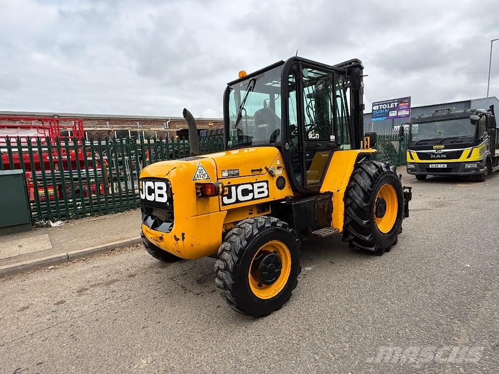 JCB 930-4 Rough terrain truck