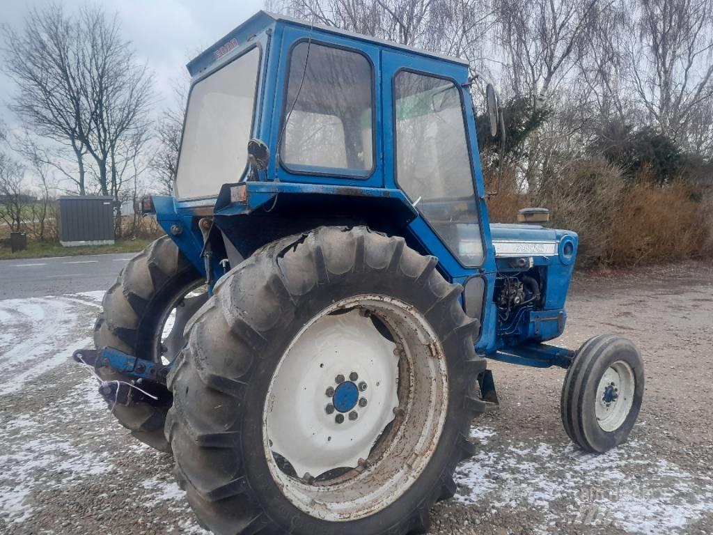 Ford 7000 Dual power Tractors