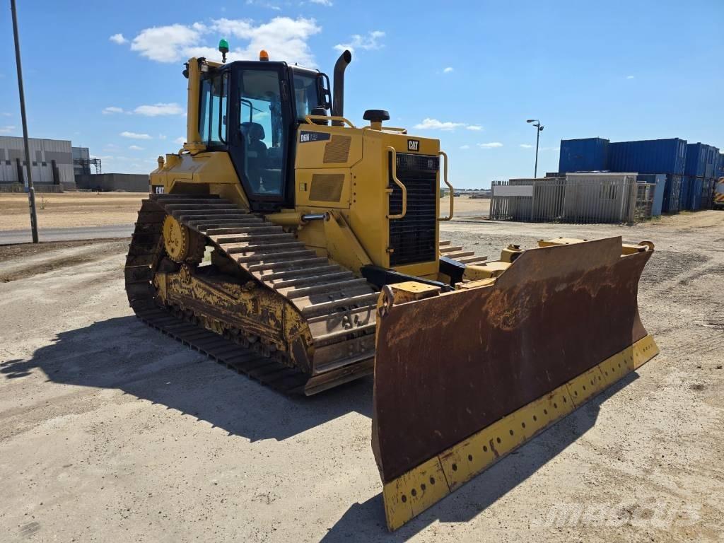 CAT D 6 N LGP Crawler dozers