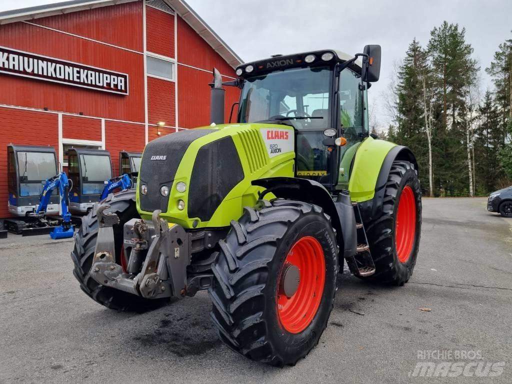 CLAAS 820 Axion Tractors