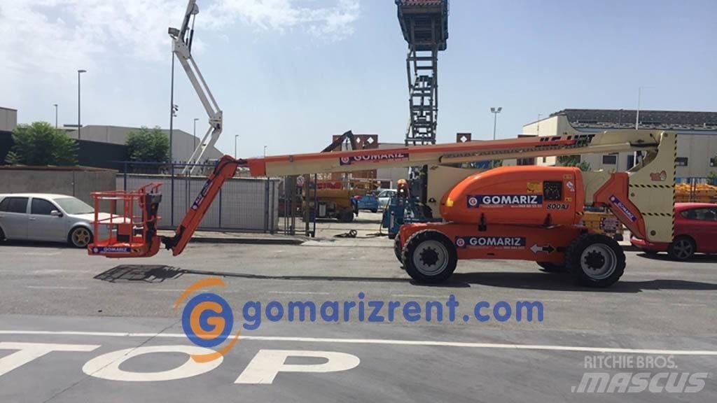 JLG 800 AJ Articulated boom lifts