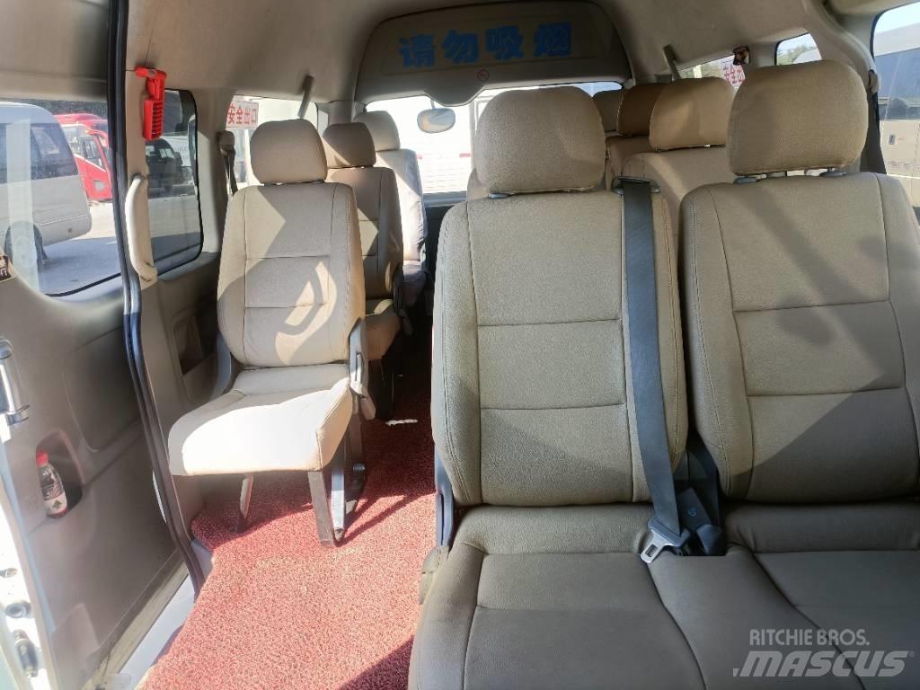Toyota Hiace Intercity bus