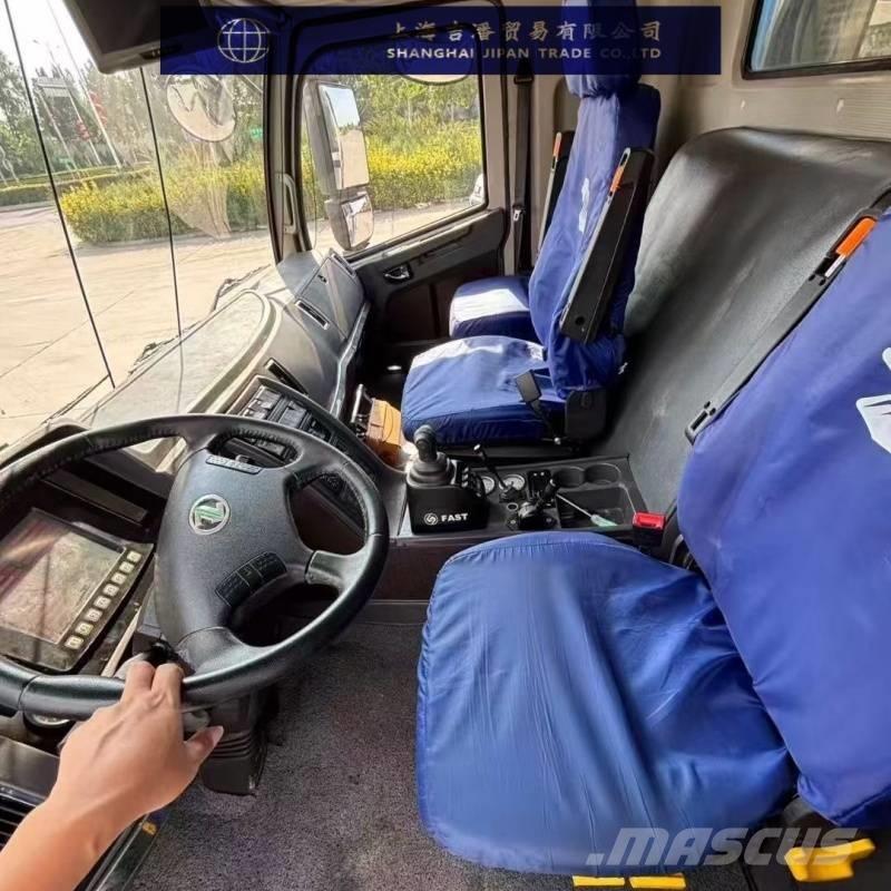 Zoomlion ZAT 2000 V All terrain cranes