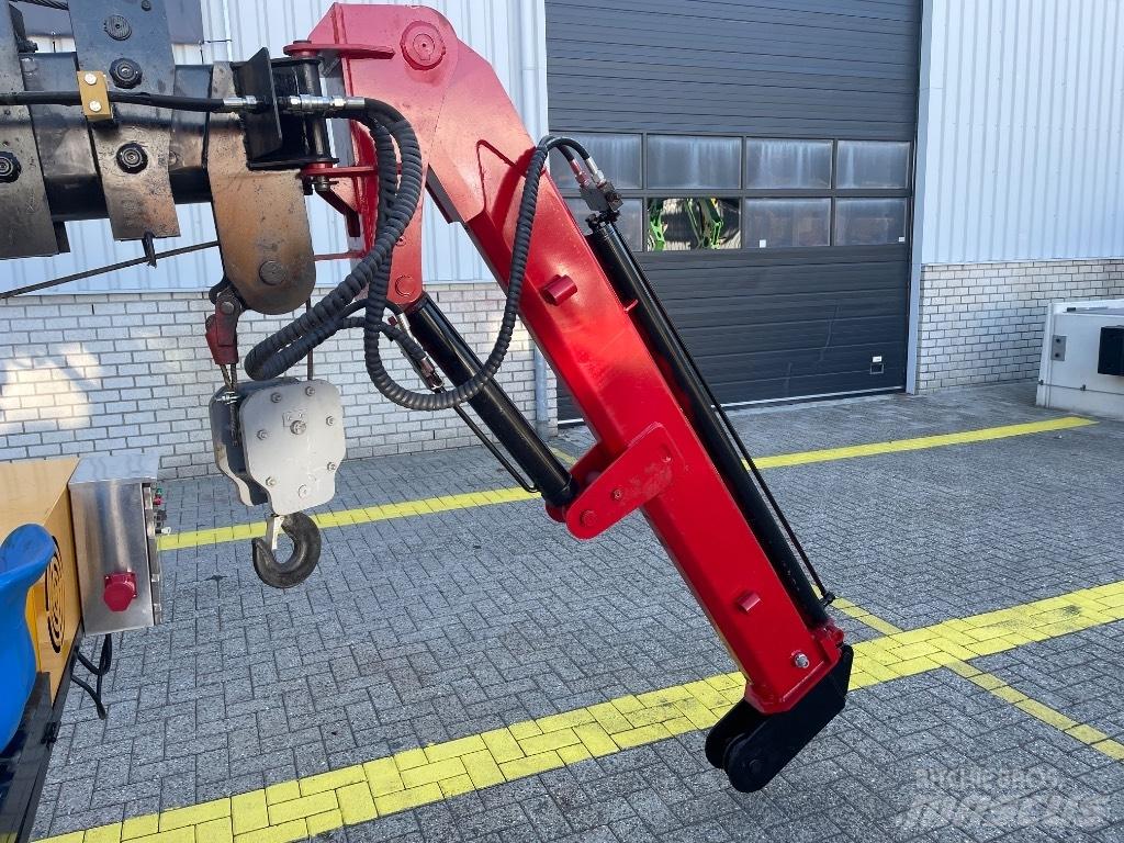  LMTG CS 05 Mini cranes