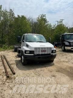 GMC 5500 Chassis Cab trucks