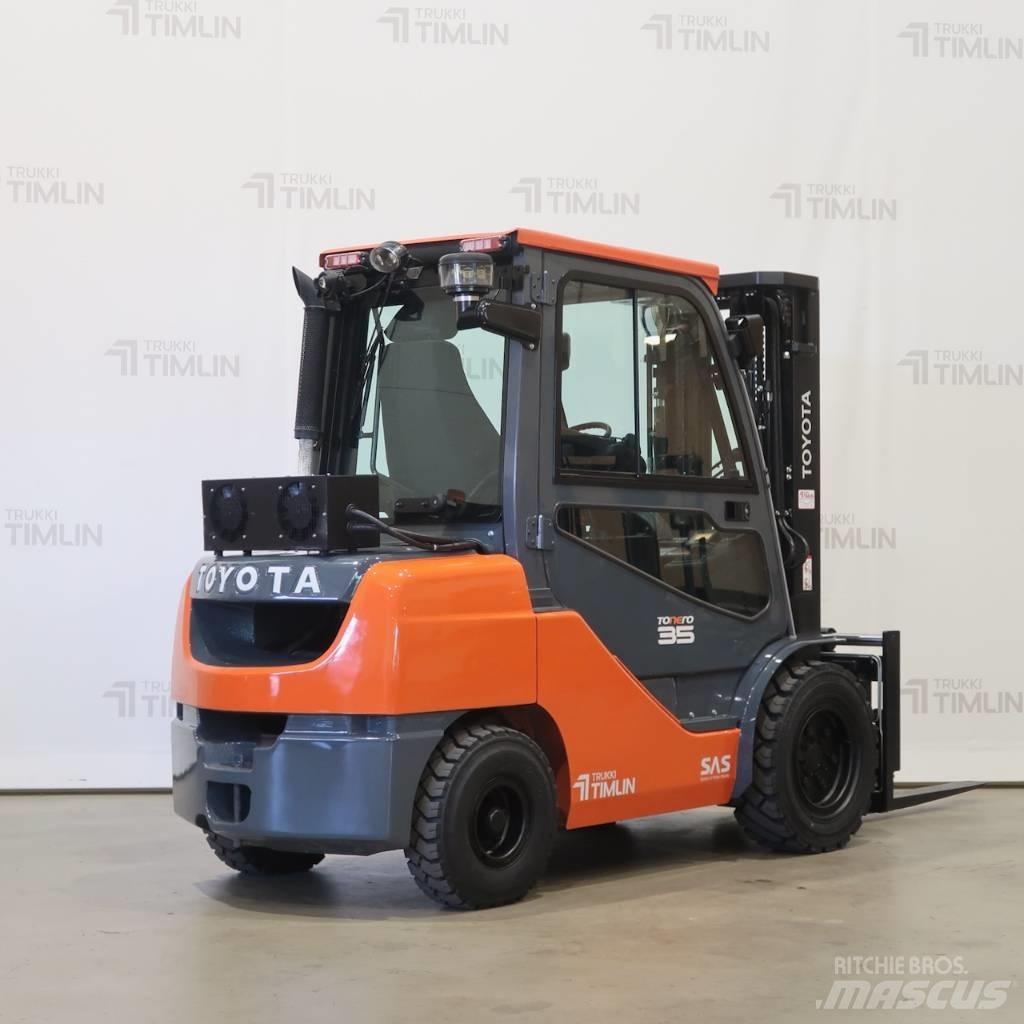 Toyota 52-8FDJF35 Diesel trucks