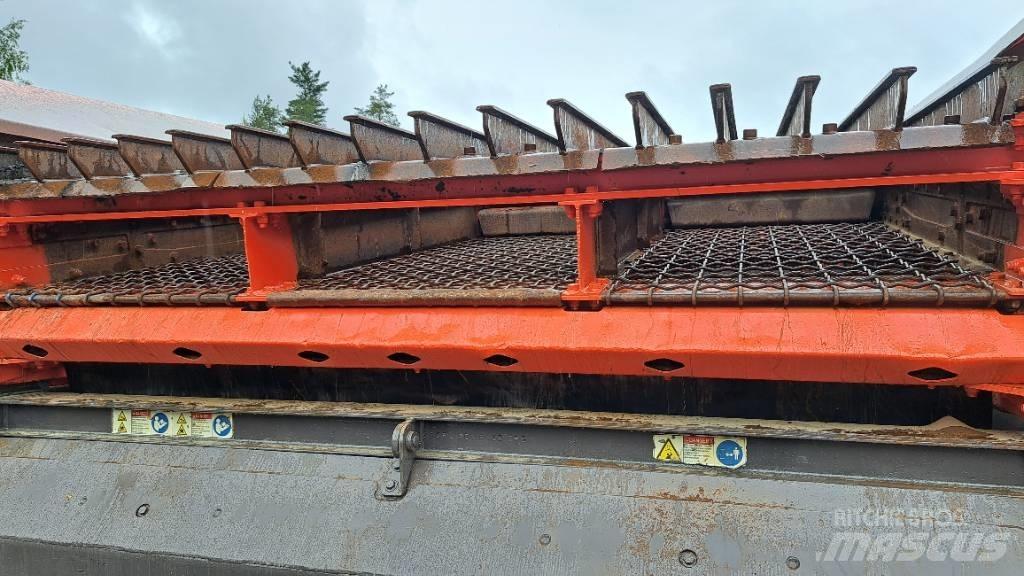 Sandvik QE 141 Mobile screeners