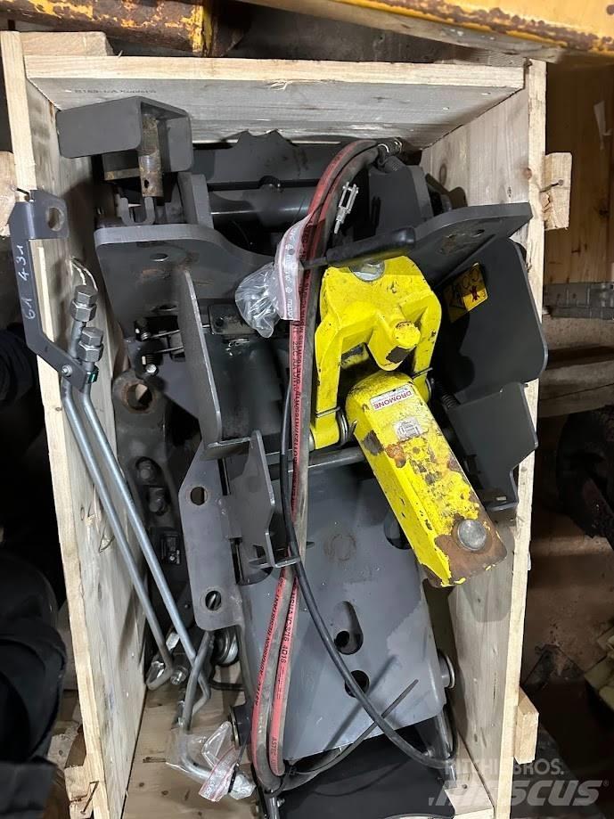 CLAAS Axion 800 Other tractor accessories