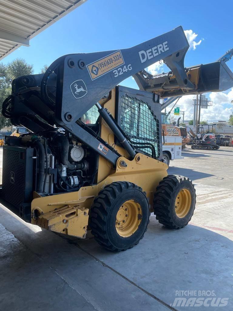John Deere 324G Skid steer loaders