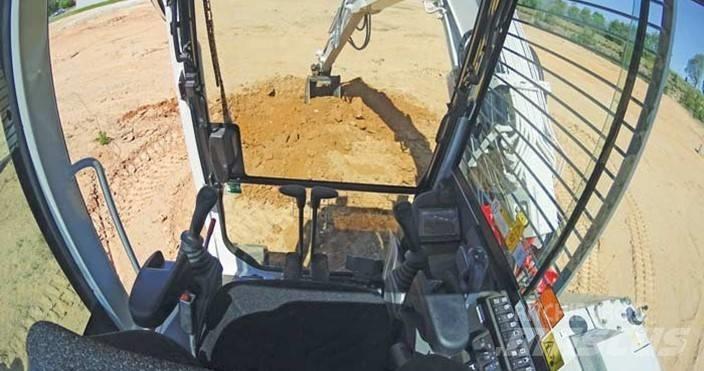 Takeuchi TB280FR Mini excavators  7t - 12t