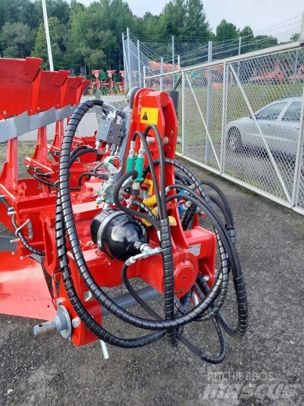 Unia Ibis Vario H4 Reversible ploughs