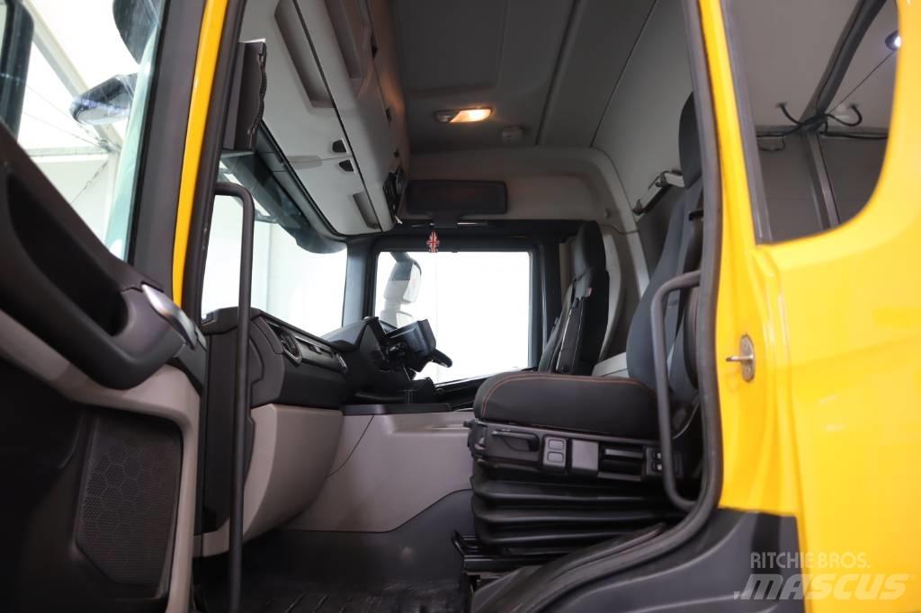 Scania P 410 Tipper trucks