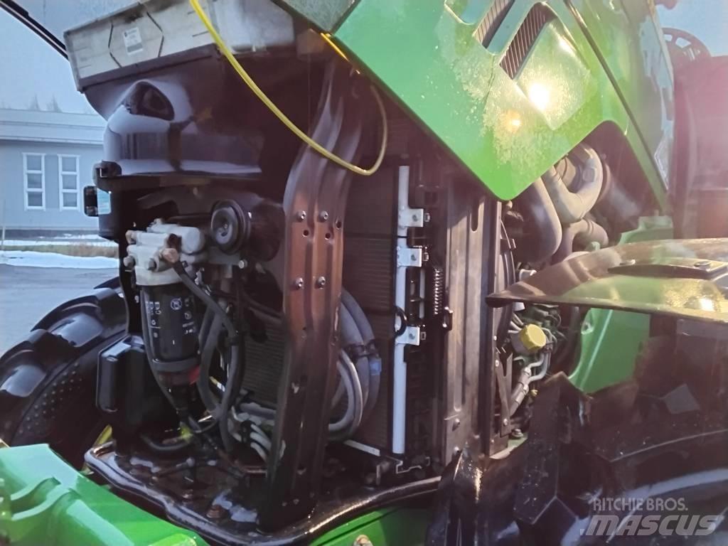 John Deere 6195 R Tractors