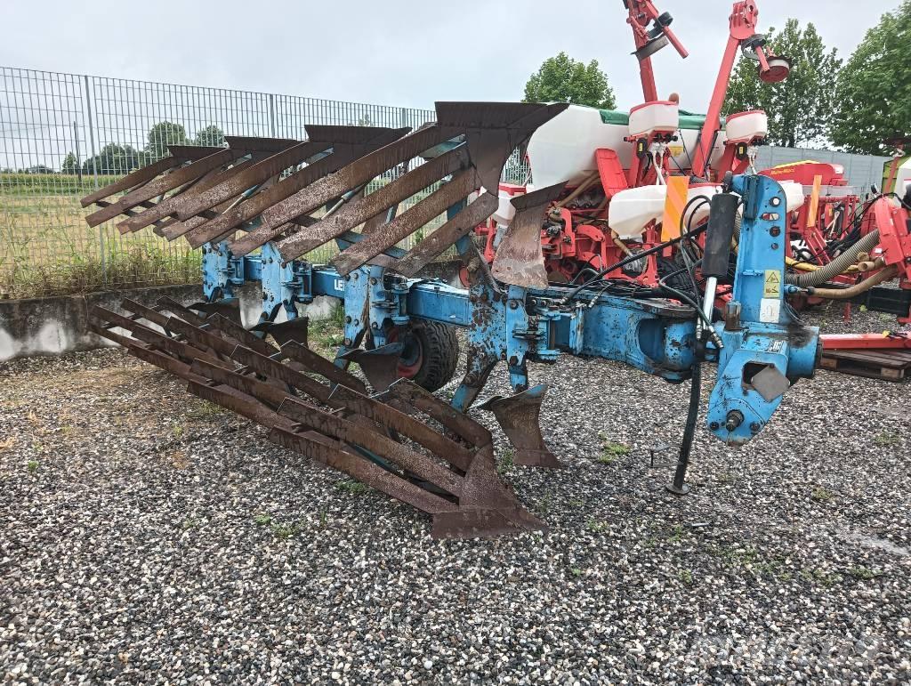 Lemken Vari-Opal 9 Chisel ploughs