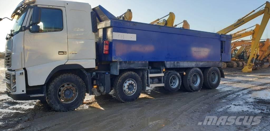 Volvo FH 16 Skip bin truck