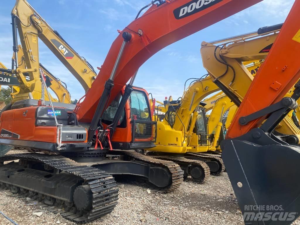Doosan DX300LC-9C Crawler excavators